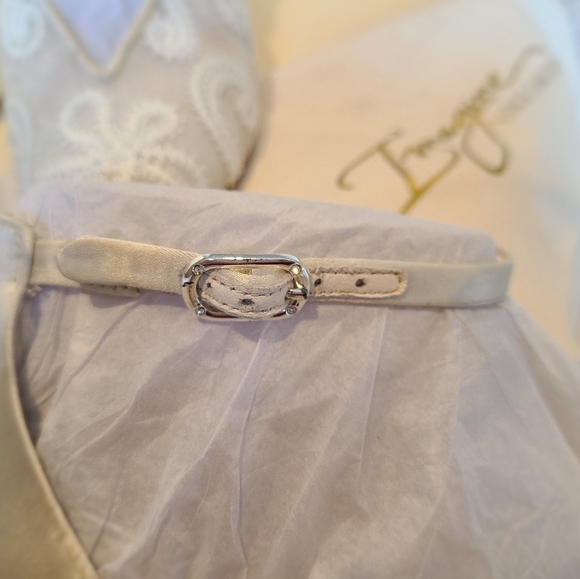 Imagine by Vince Camuto Marha Bridal Pumps - Picture 5 of 5